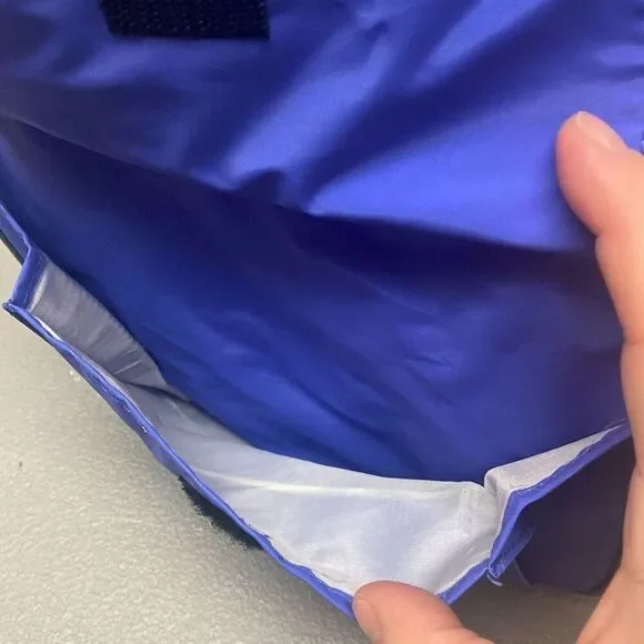 Disney Vintage Gargoyles Duffel Bag Goliath 19”x9”x9” Multi Compartment RARE! - Picture 9 of 14